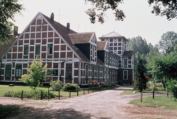 Schloss Doenhausen, Doenhauser Straße 30