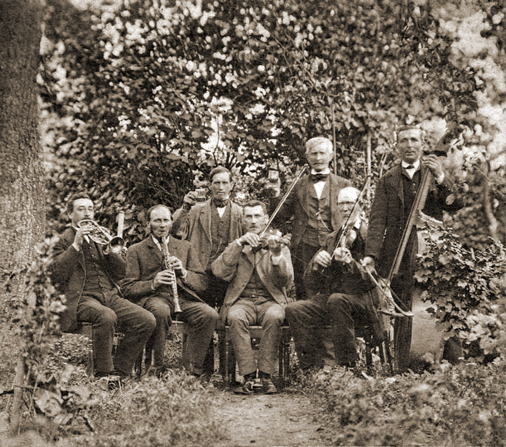 Heinrich Klusmann stehend 2. von rechts